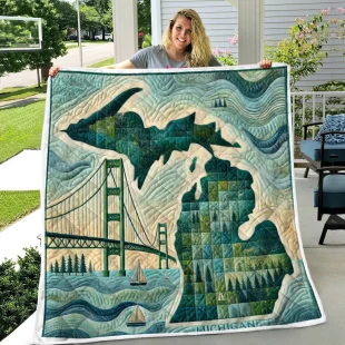 Best Michigan Design Quilt MCG42